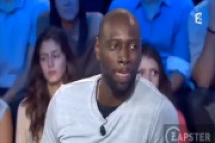 Omar Sy met le feu Omar Sy met le feu