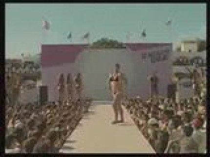 Belle de loin mais... Belle de loin mais...