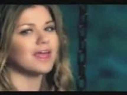 Kelly Clarkson - My life would suck without you  Kelly Clarkson - My life would suck without you