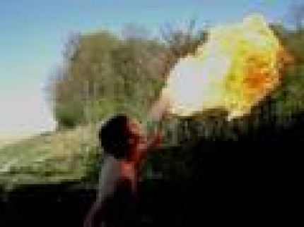 Regis cracheur de feu Regis cracheur de feu