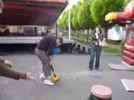 Regis à la fete foraine Regis à la fete foraine