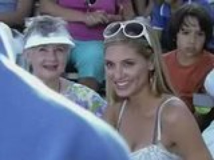 Un joueur drague en plein match ! Un joueur drague en plein match !