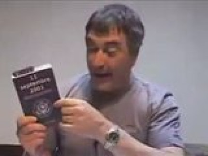 /!\ Bigard montre son sexe /!\ /!\ Bigard montre son sexe /!\