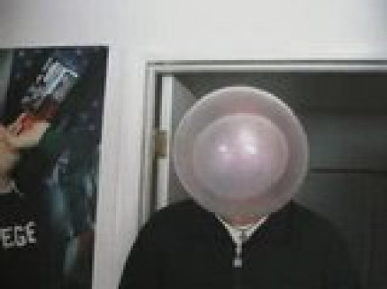 3 bulles avec un chewing gum !! 3 bulles avec un chewing gum !!